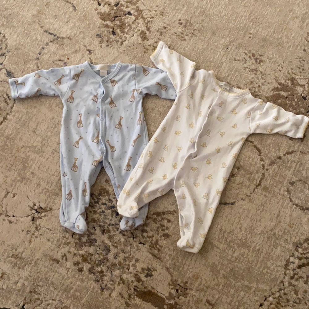 Newborn kissy kissy pajamas. Buttons. Super soft